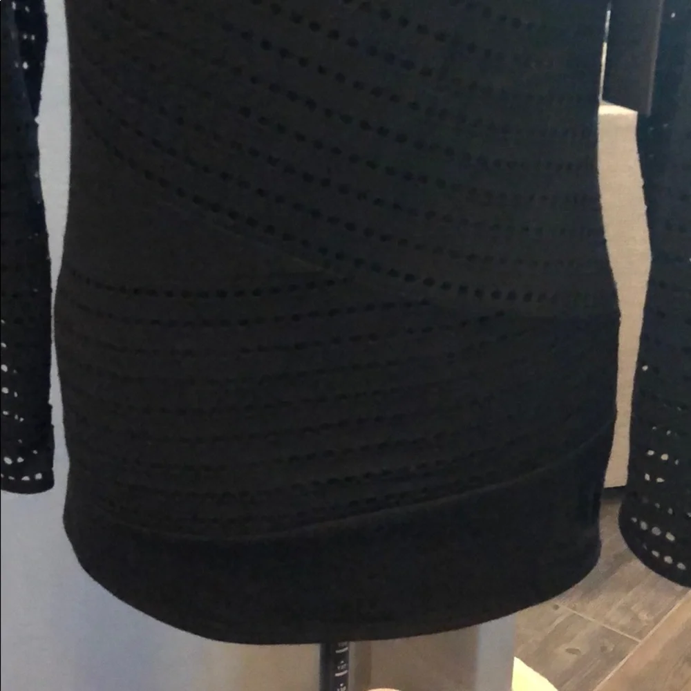 Vince Camuto Black Top Medium - Picture 4 of 6